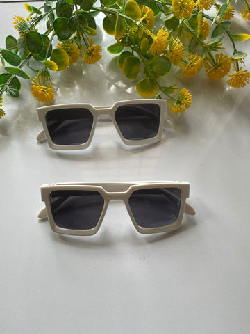 white goggles