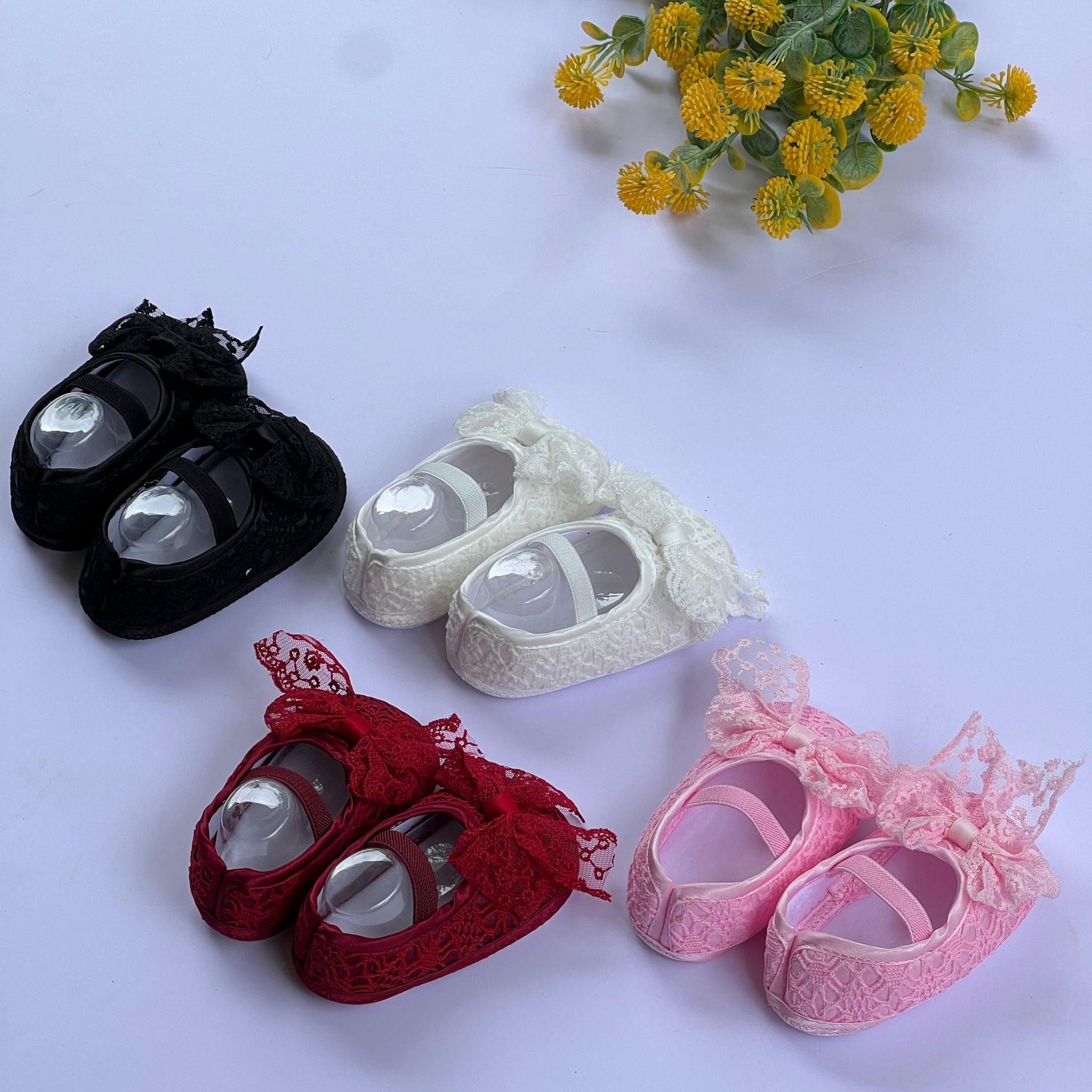 Lace bow baby flats.