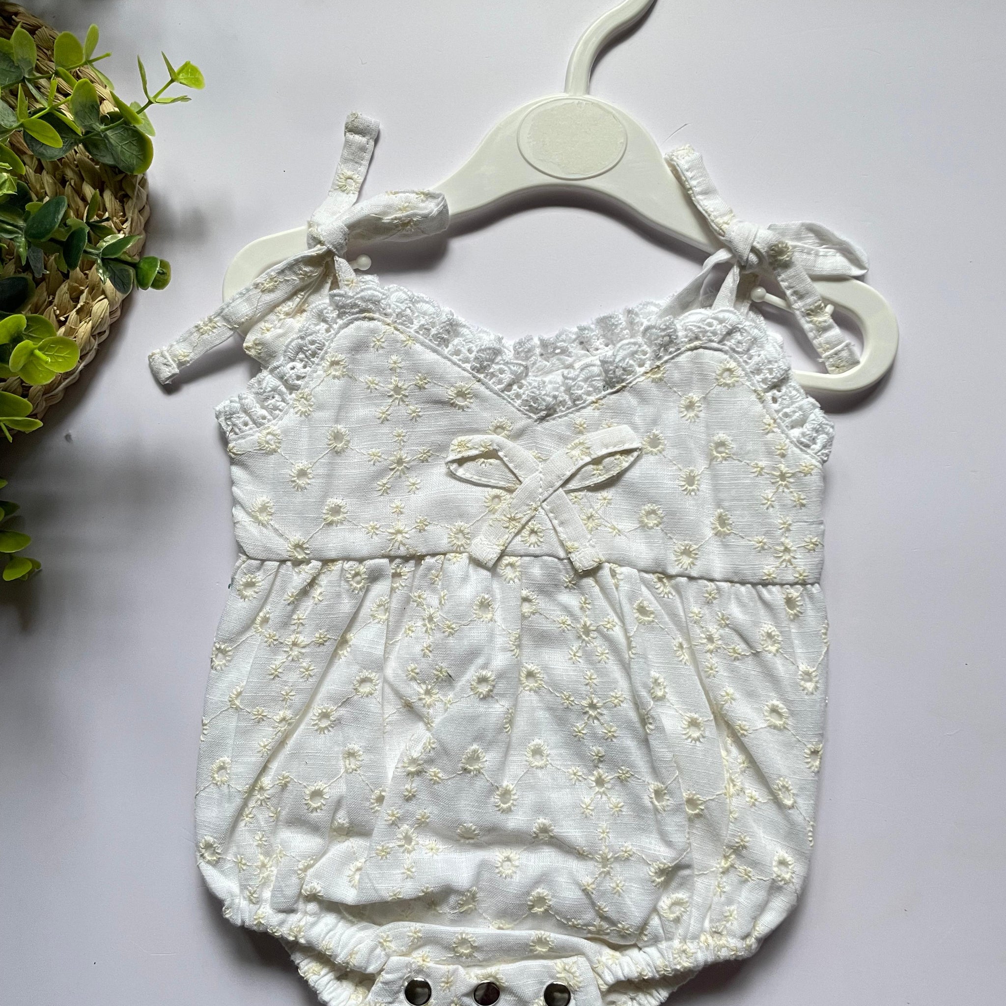 Ivory bloom Sleeveless Romper