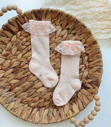 Lace frill socks