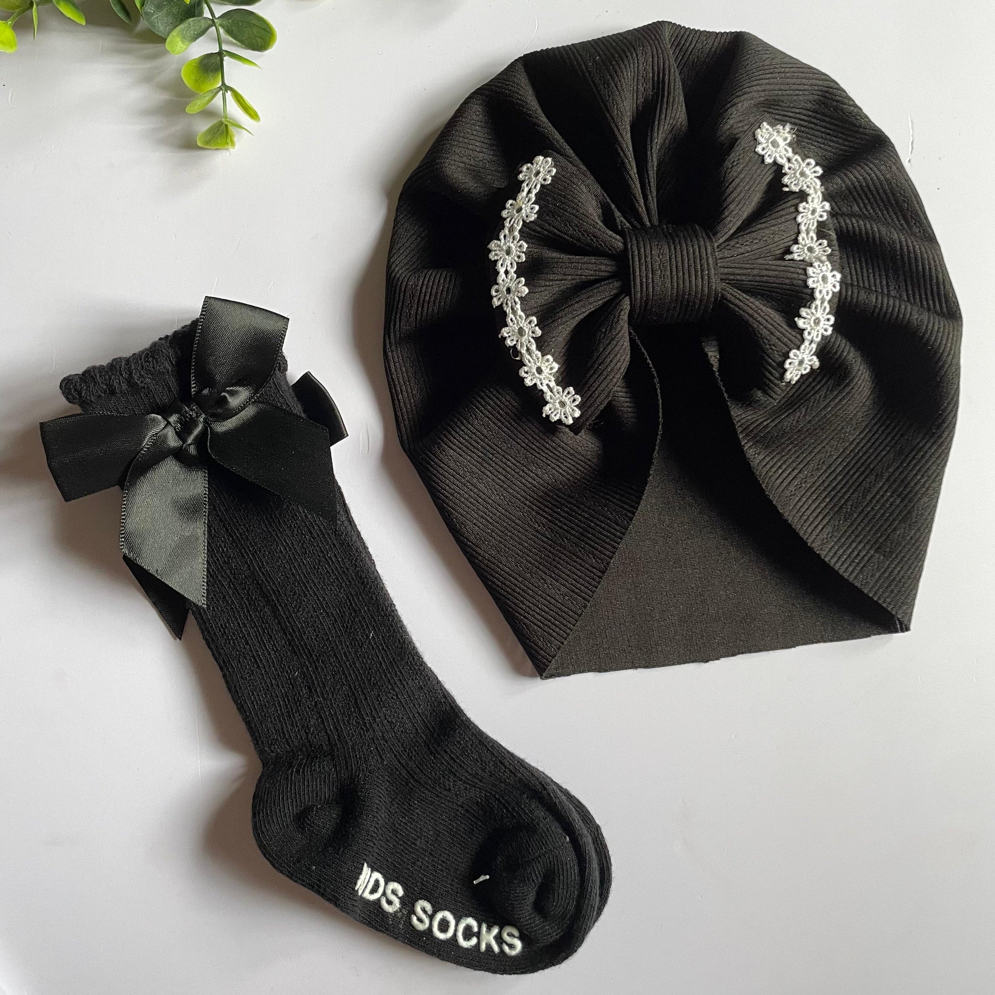 black set .