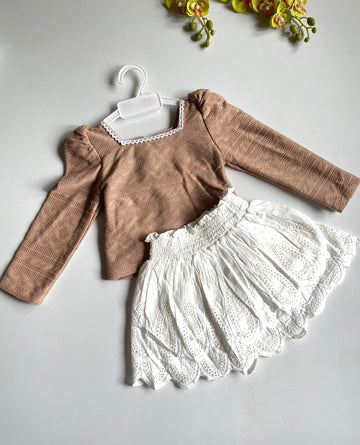 Eyelet & clay set