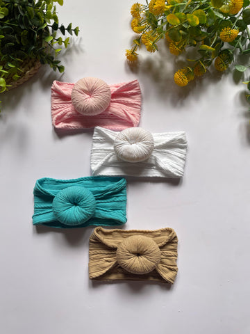 Ribbed donut headband