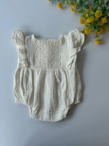 Daisy crochet romper