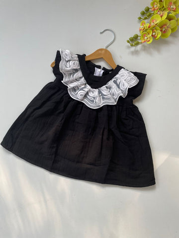 Muslin willow lace frock