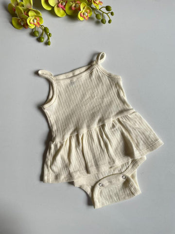 daisy oat romper