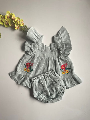 Mossy meadow muslin set