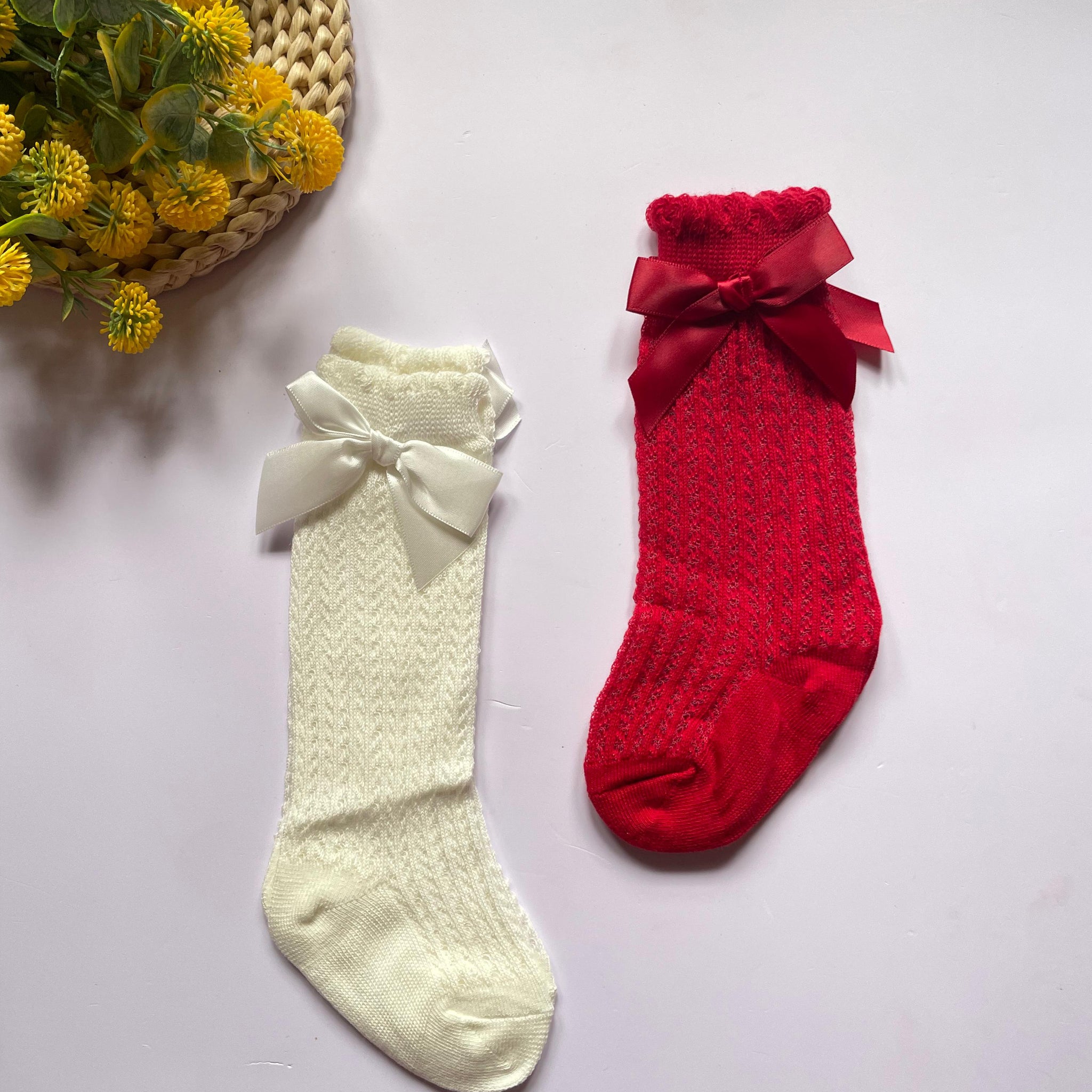 Off white and red net socks