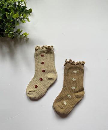 Daisy baby dot socks
