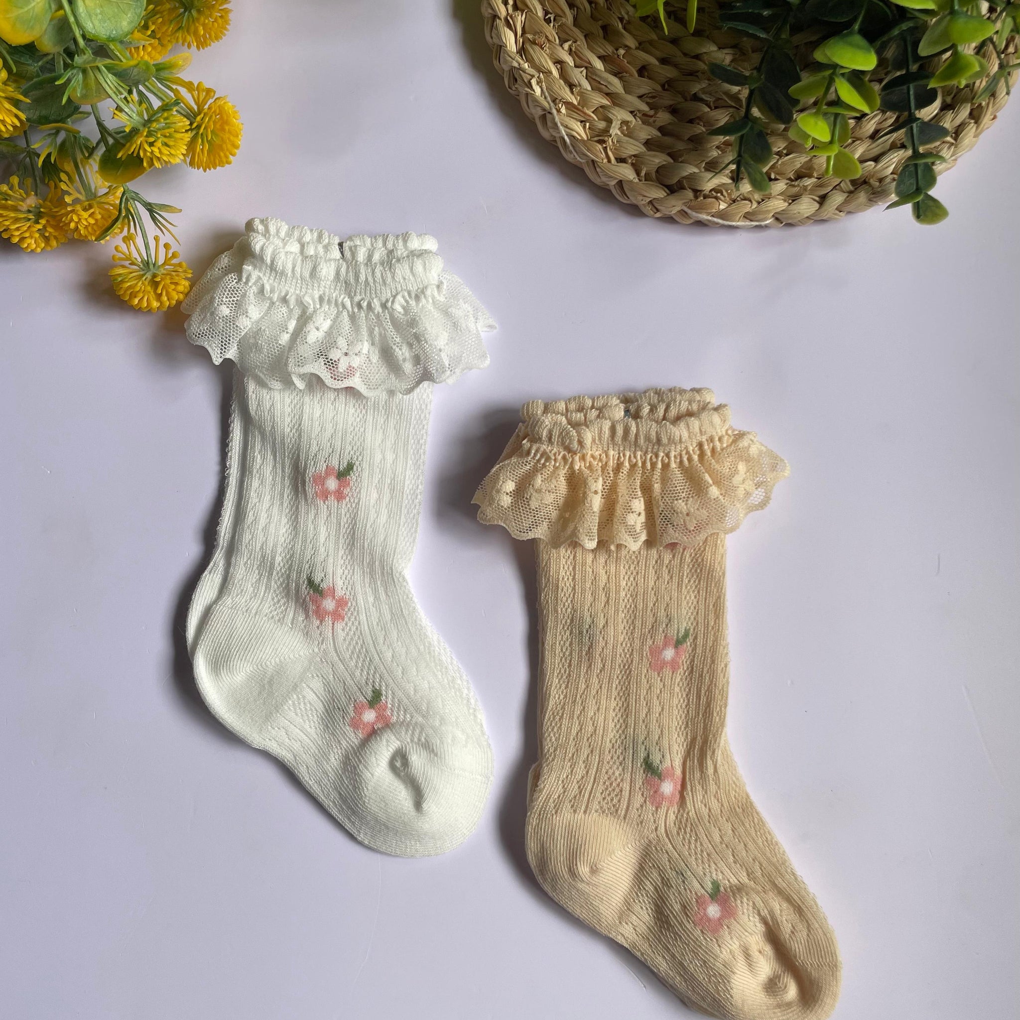 Patel ruffle socks