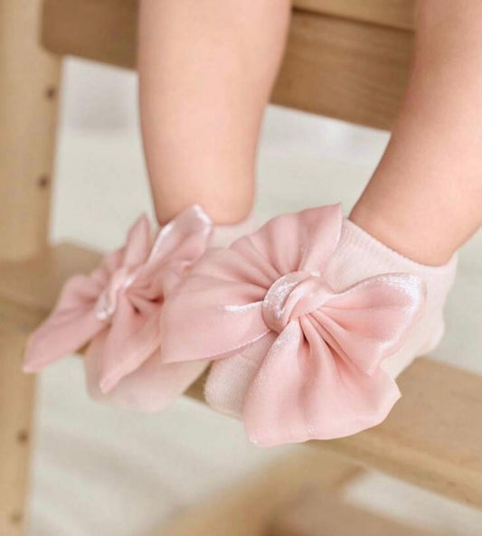 Satin bow shoe socks